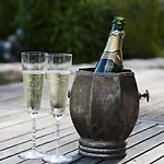 Bed & Breakfast Chateau Le Colombier 3*
