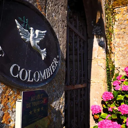 فندق مبيت وإفطار Chateau Le Colombier 3*