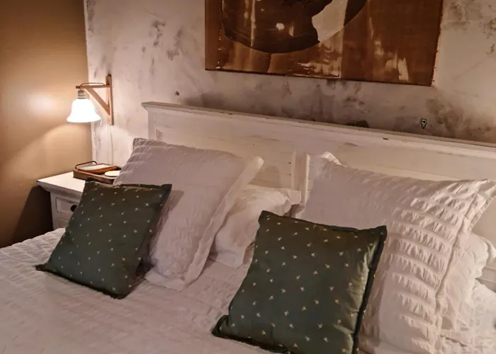 Bed & Breakfast Chateau Le Colombier 3*